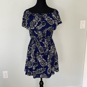 Sleeveless off the shoulder summer dress